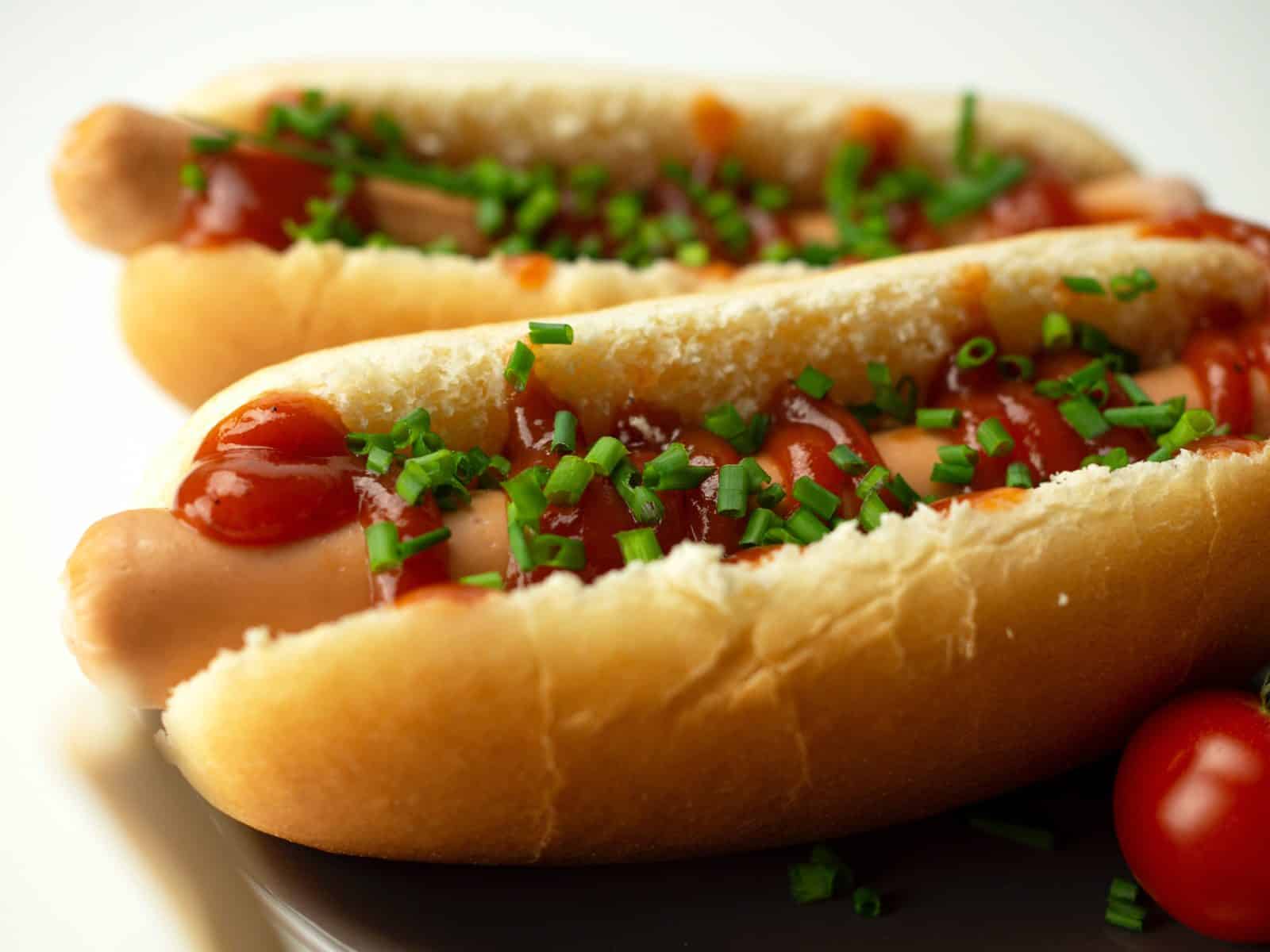 5 Reasons Why You Shouldn't Eat Gas Station Hot Dogs