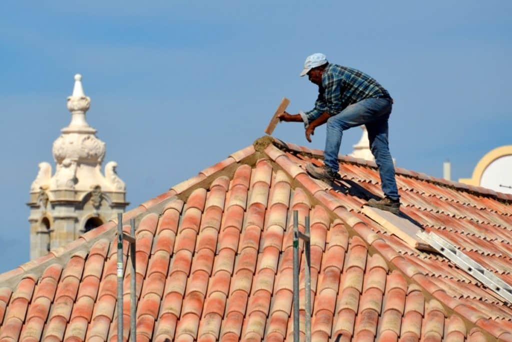 repair my garage roof